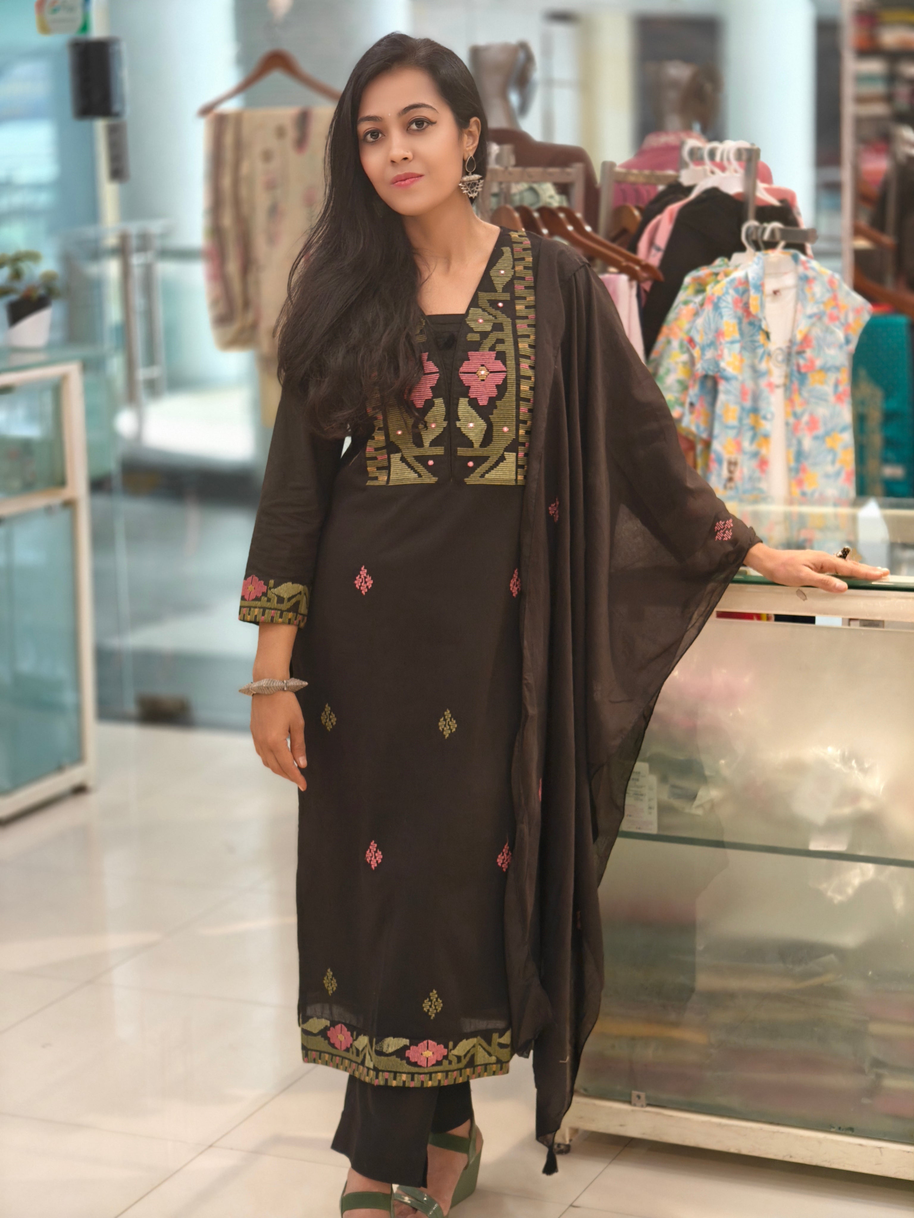 Pure Cotton Straight Kurti Pant Dupatta Set – Elegant Everyday Ethnic Wear 013537