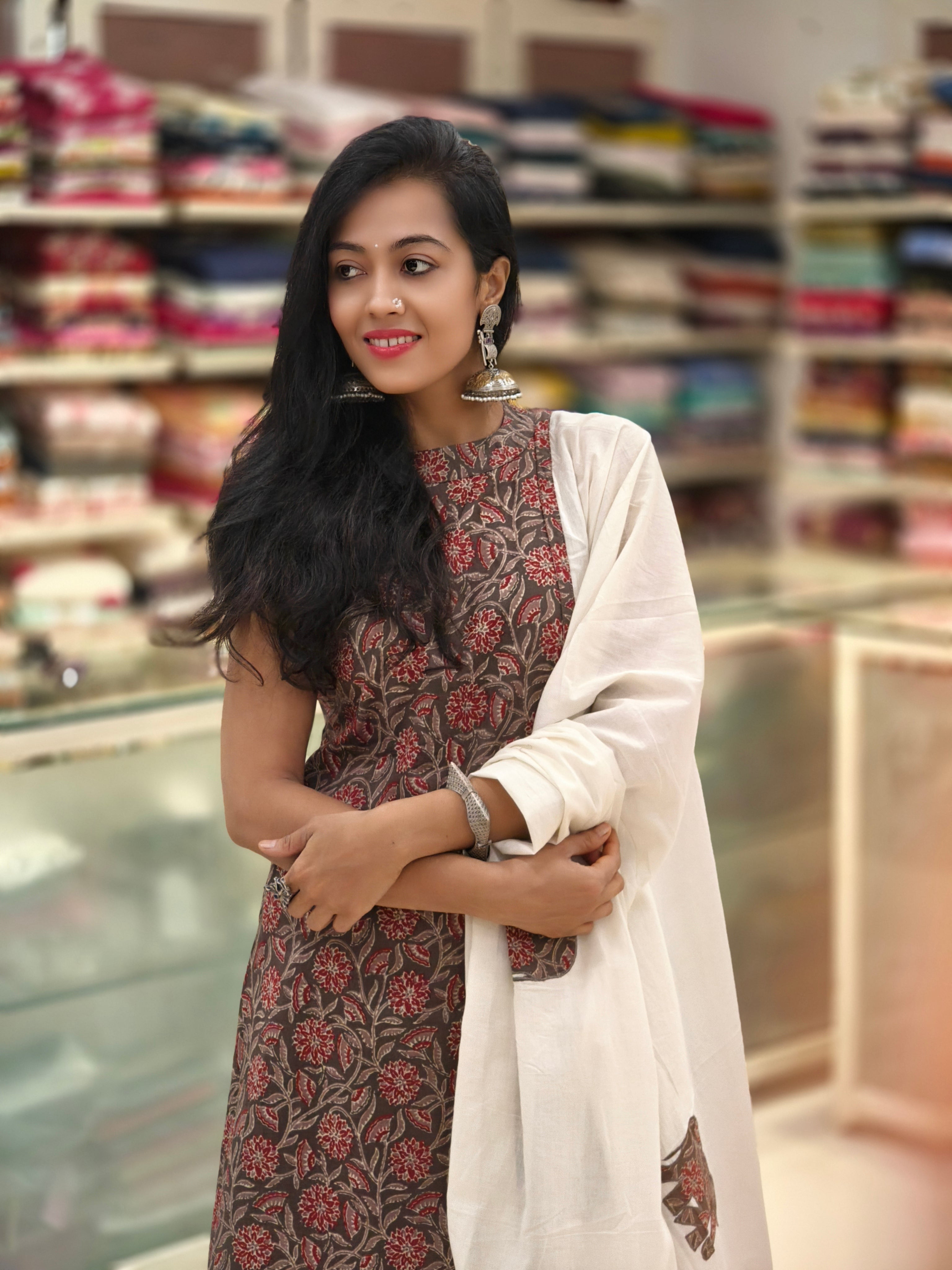 Pure Cotton Printed Sleeveless Kurti Pant Dupatta Set – Elephant Patch Dupatta | Simran WTS 013872