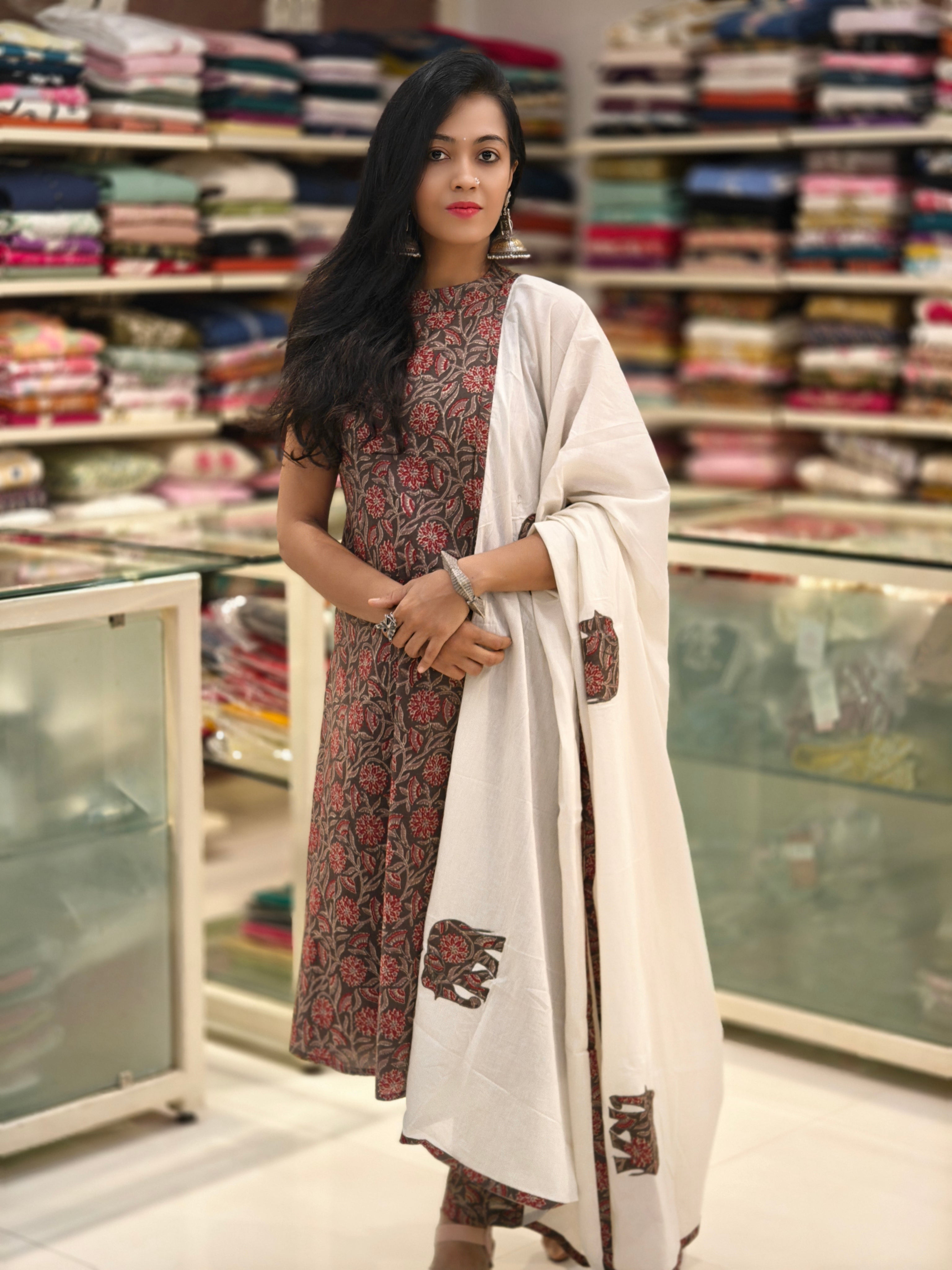 Pure Cotton Printed Sleeveless Kurti Pant Dupatta Set – Elephant Patch Dupatta | Simran WTS 013872