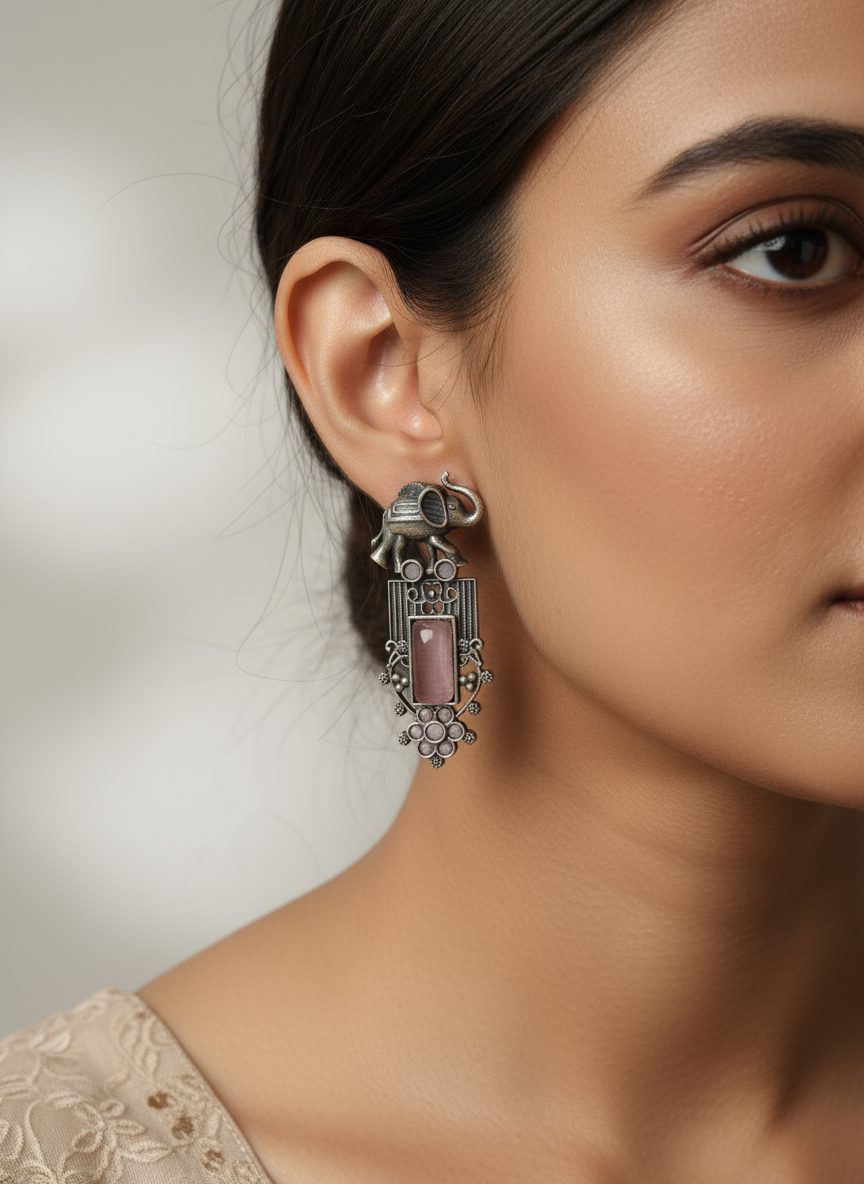 Fashionable Dangler 012027