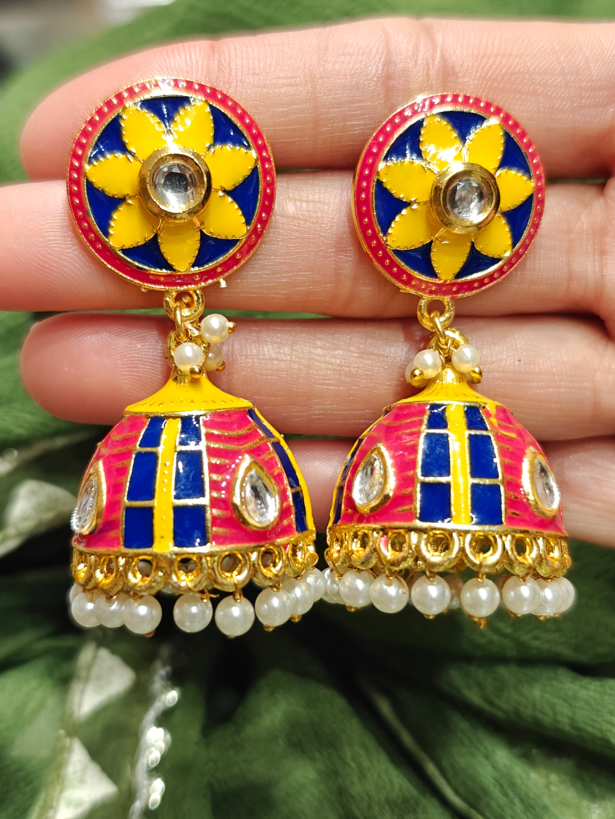 Maithili Jhumki Earrings 012325