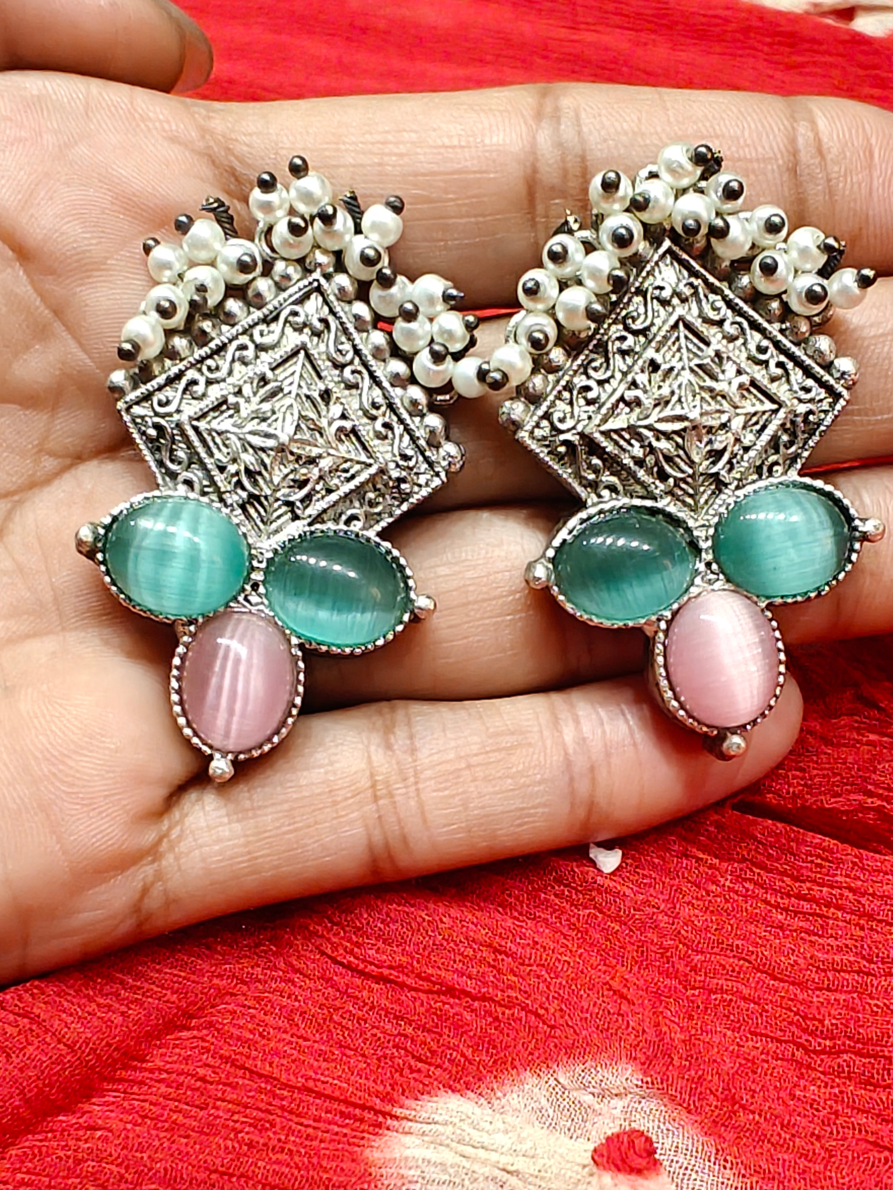 Arya Dangler Earrings 012182