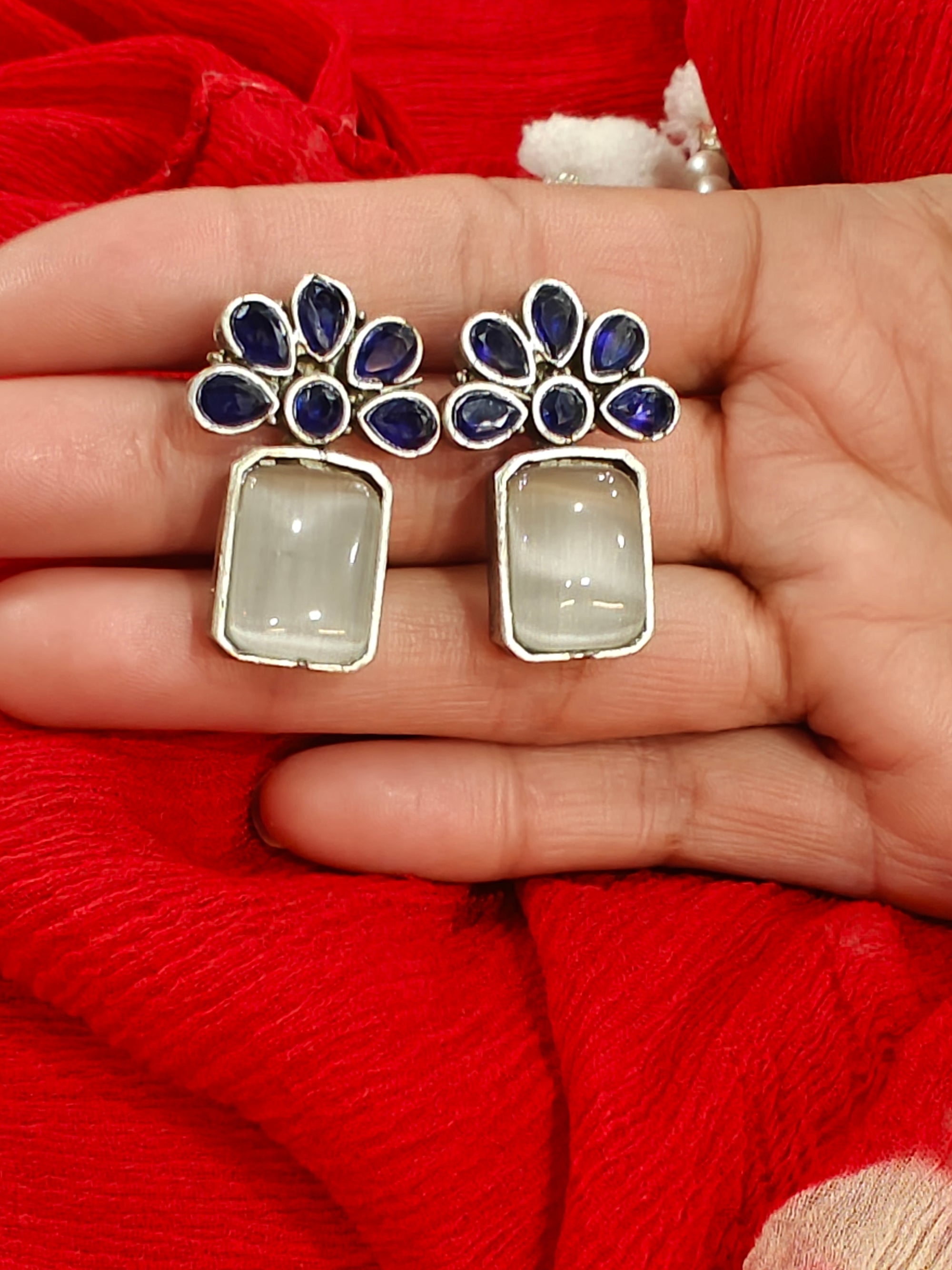 Tasha Stud Earrings 012149
