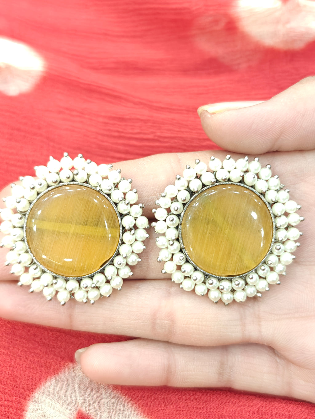 Fashionable Danglers 012006