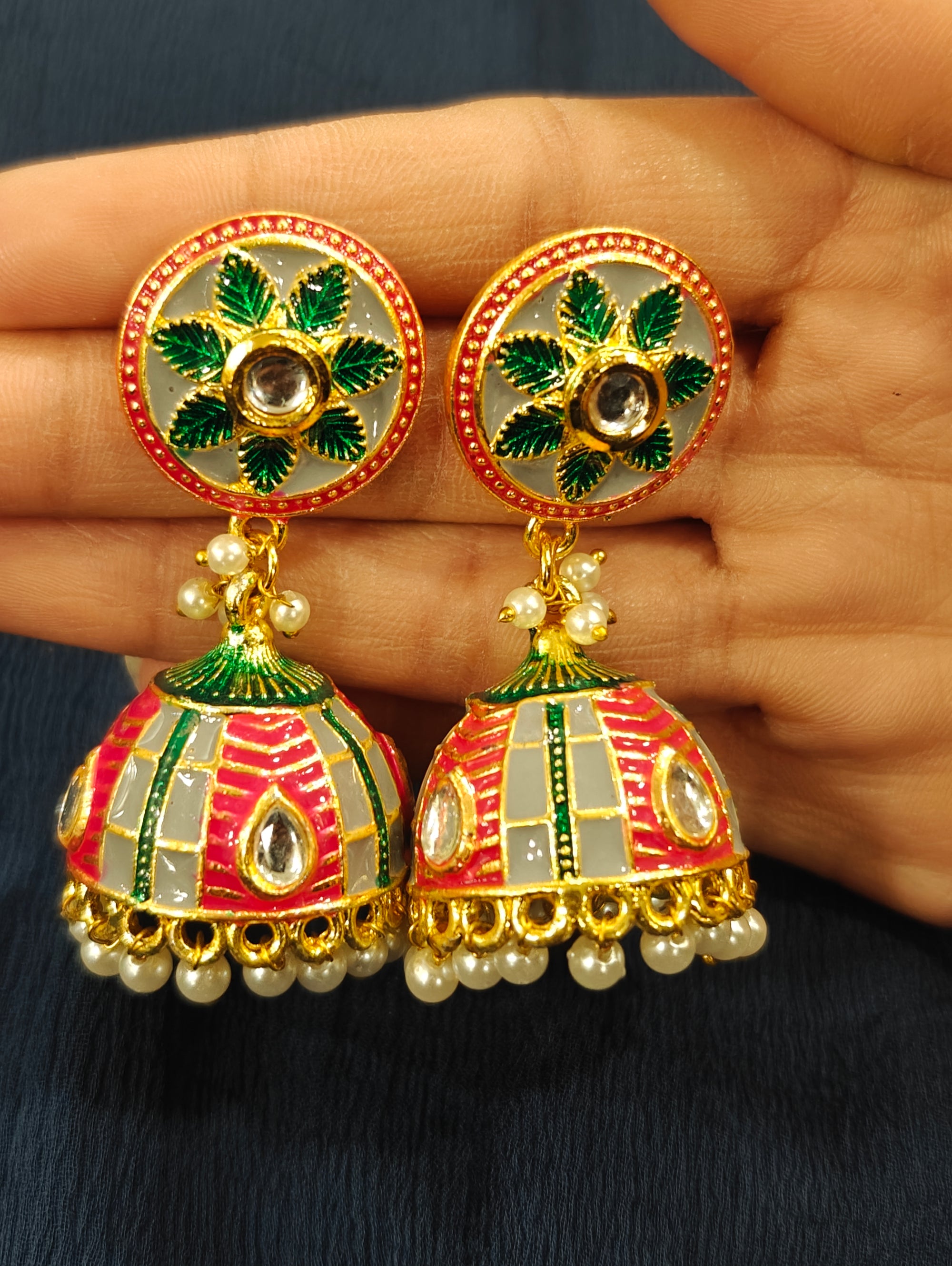 Fashionable Jhumki 012325