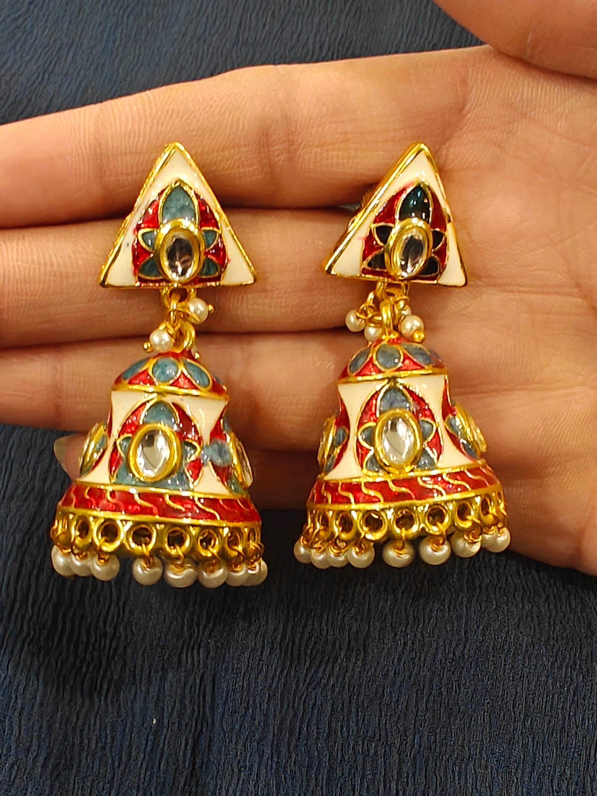 Fashionable Jhumki 012326
