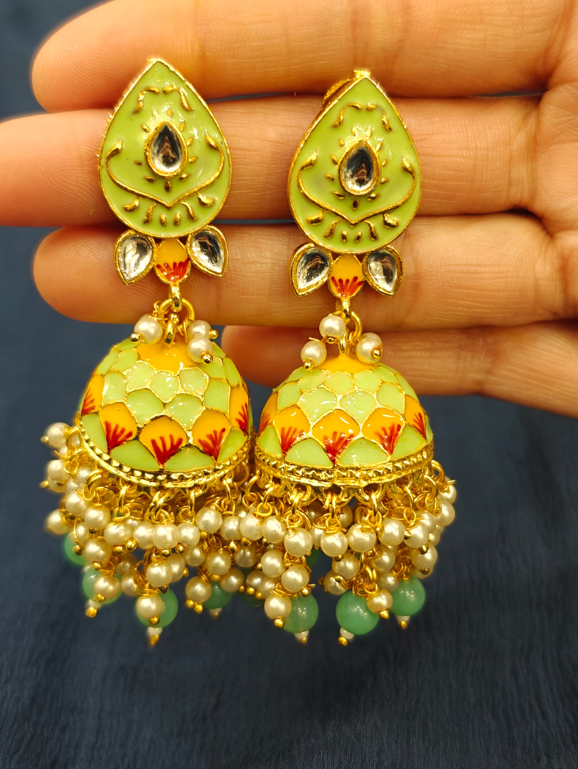 Fashionable Jhumki 012328