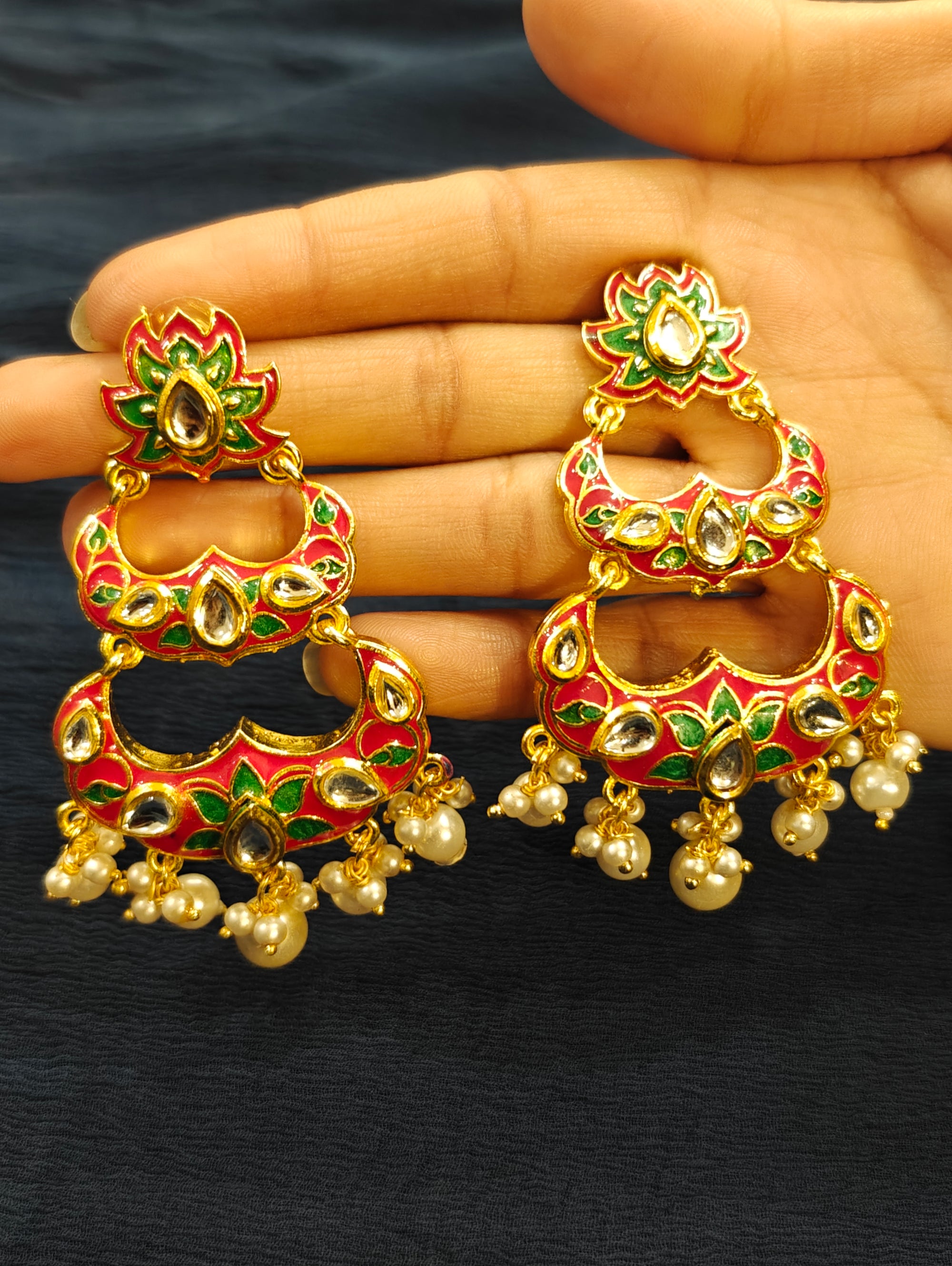Fashionable Dangler 012379