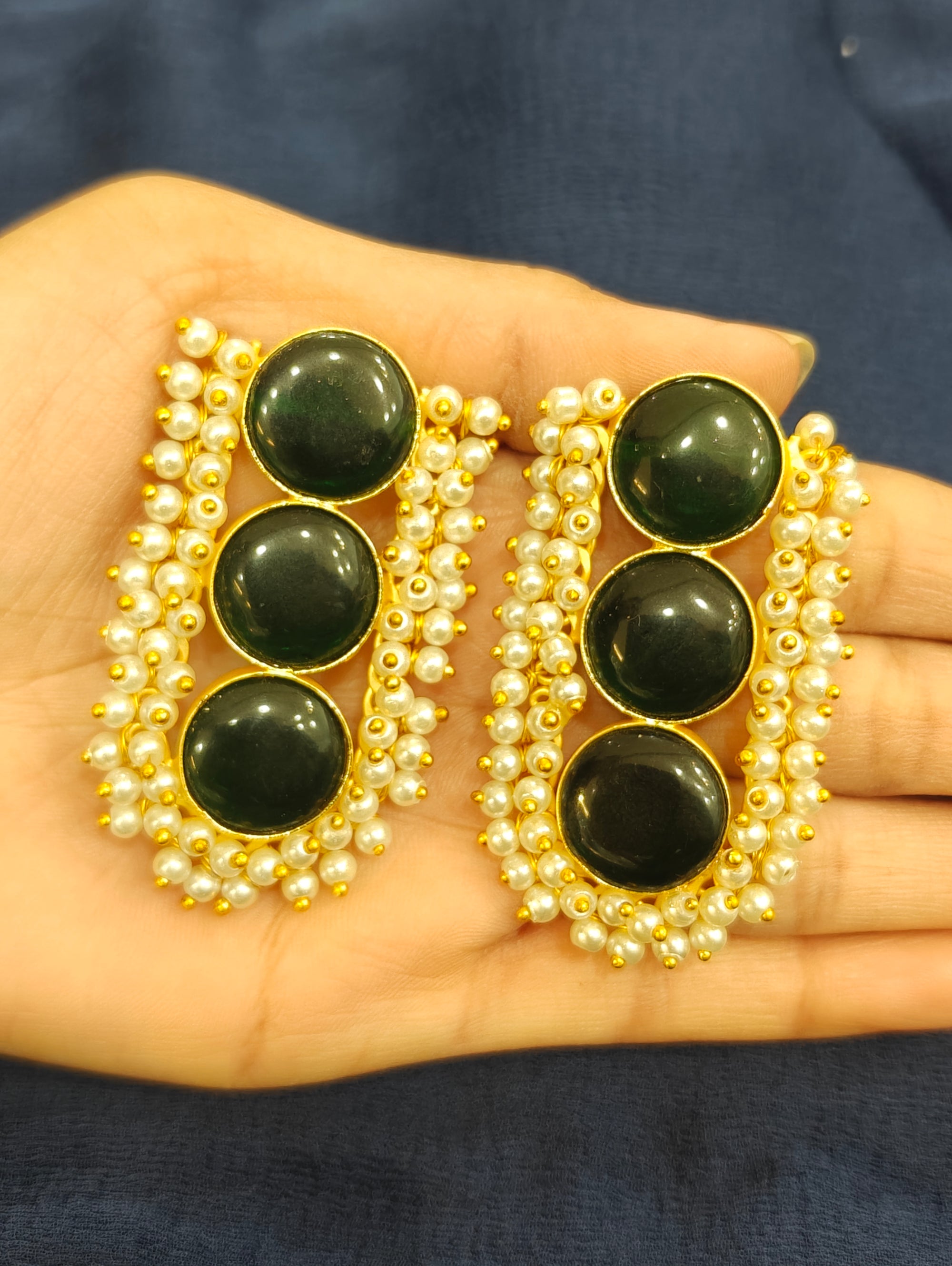 Fashionable Dangler 012004