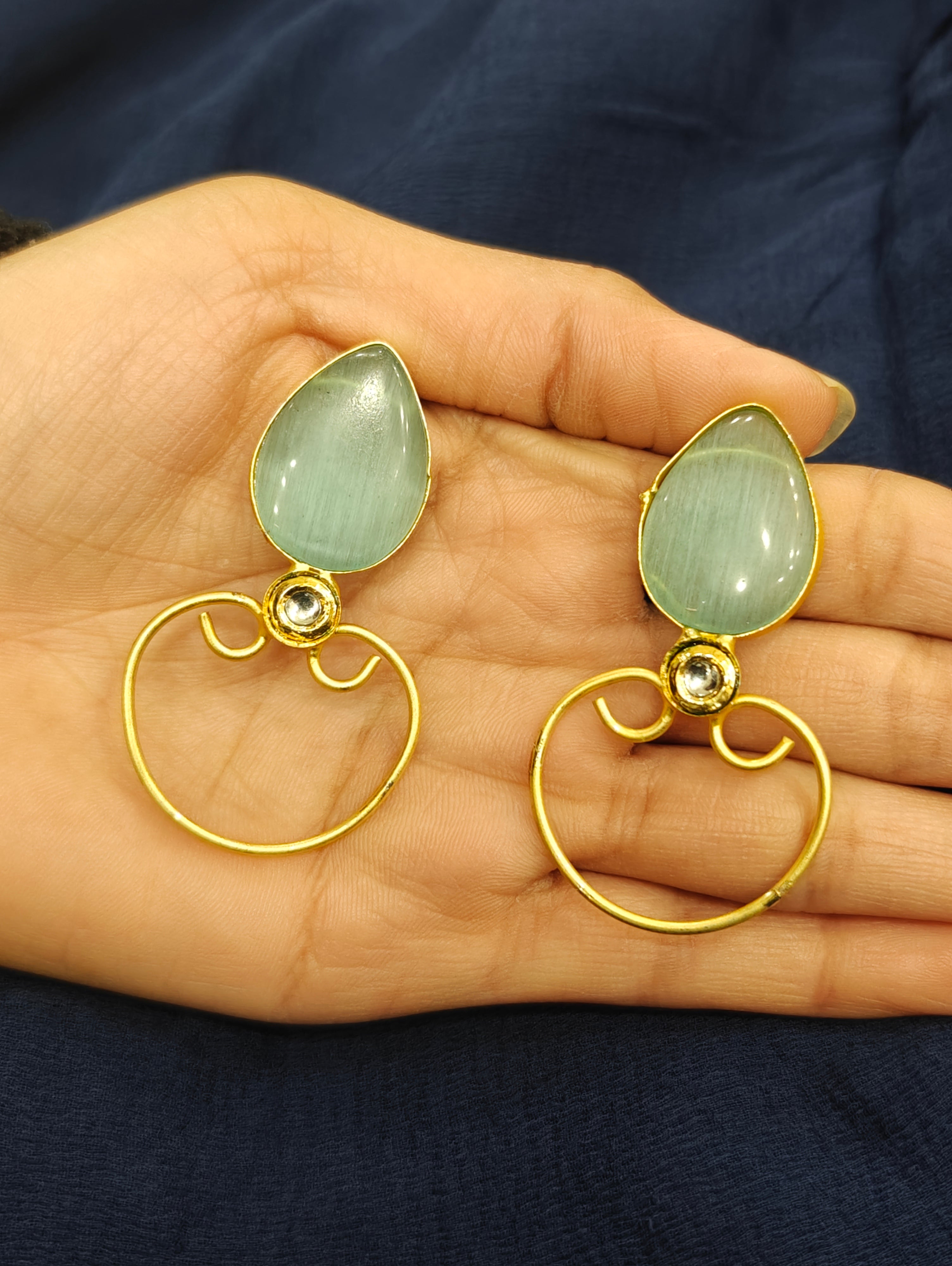 Fashionable Dangler 012012