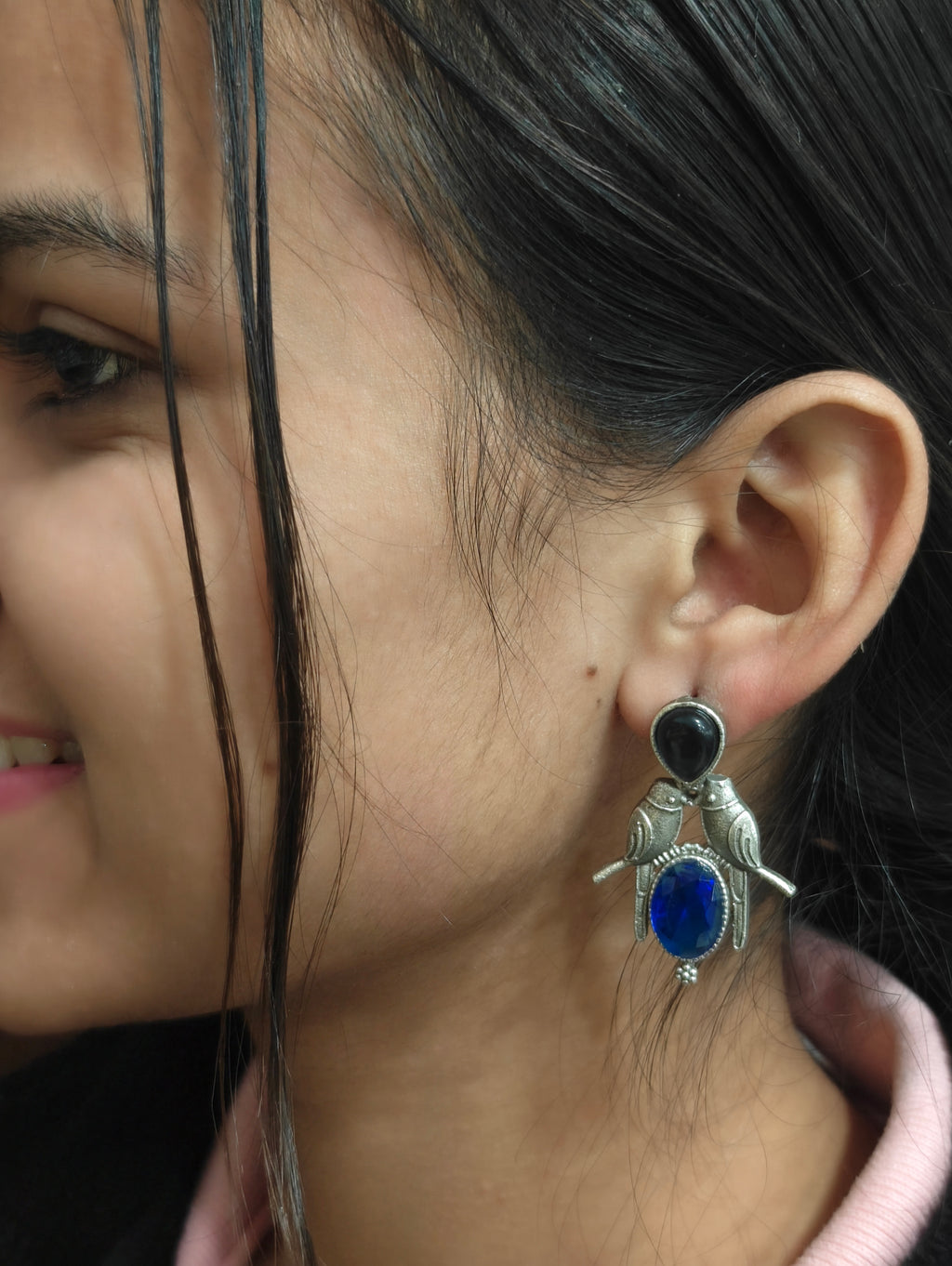 Fashionable Studs 012205