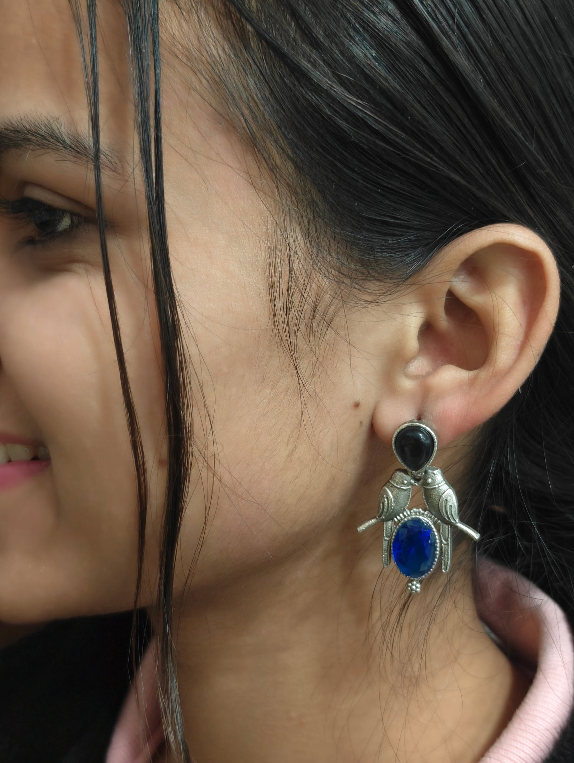 Fashionable Studs 012205