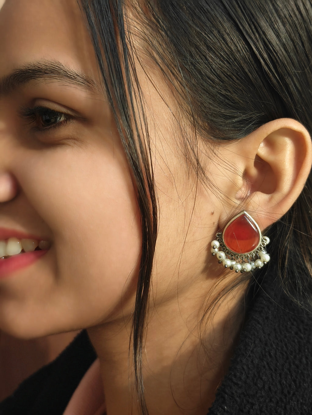 Fashionable Studs 012204