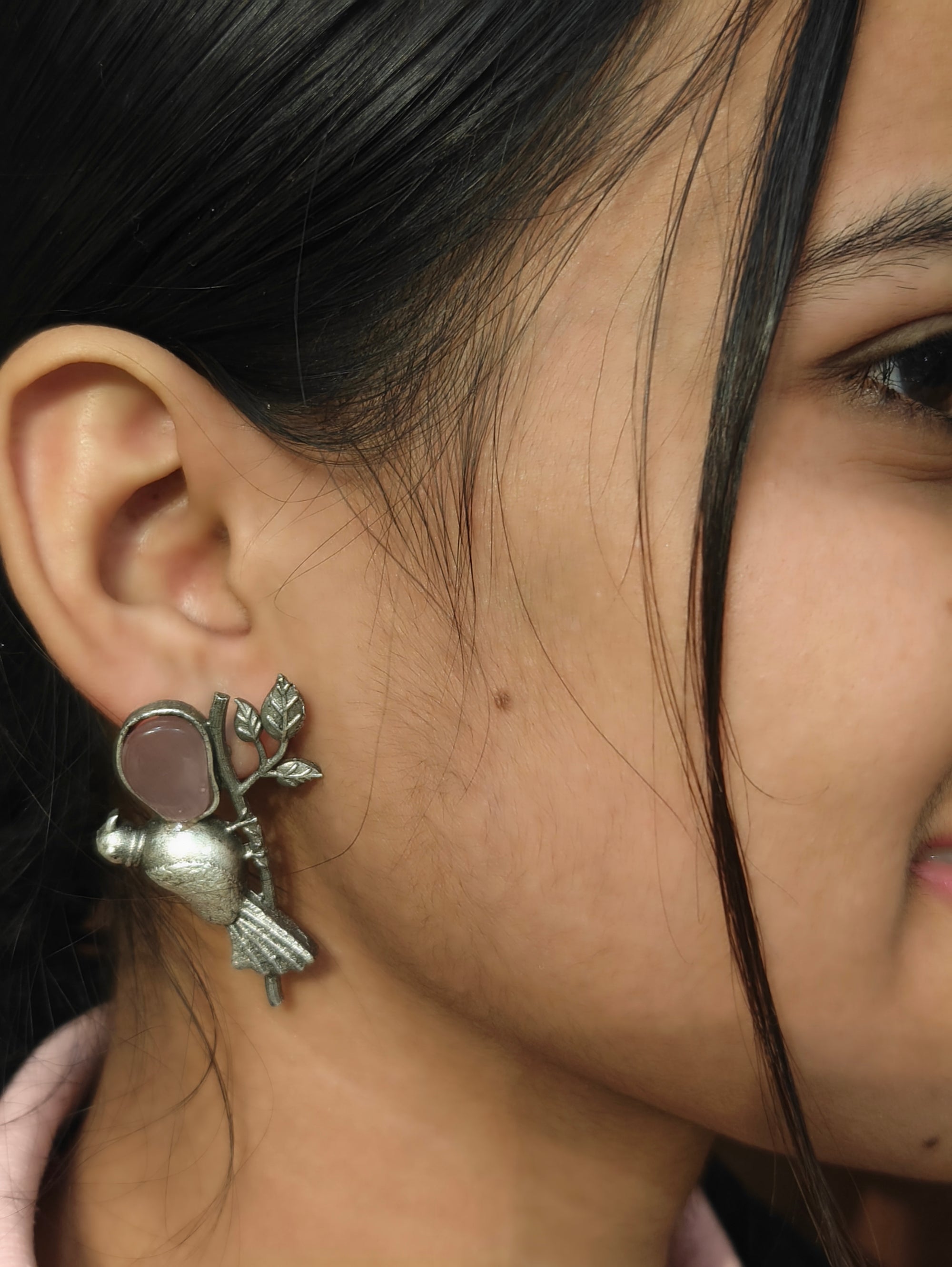 Fashionable Studs 012173