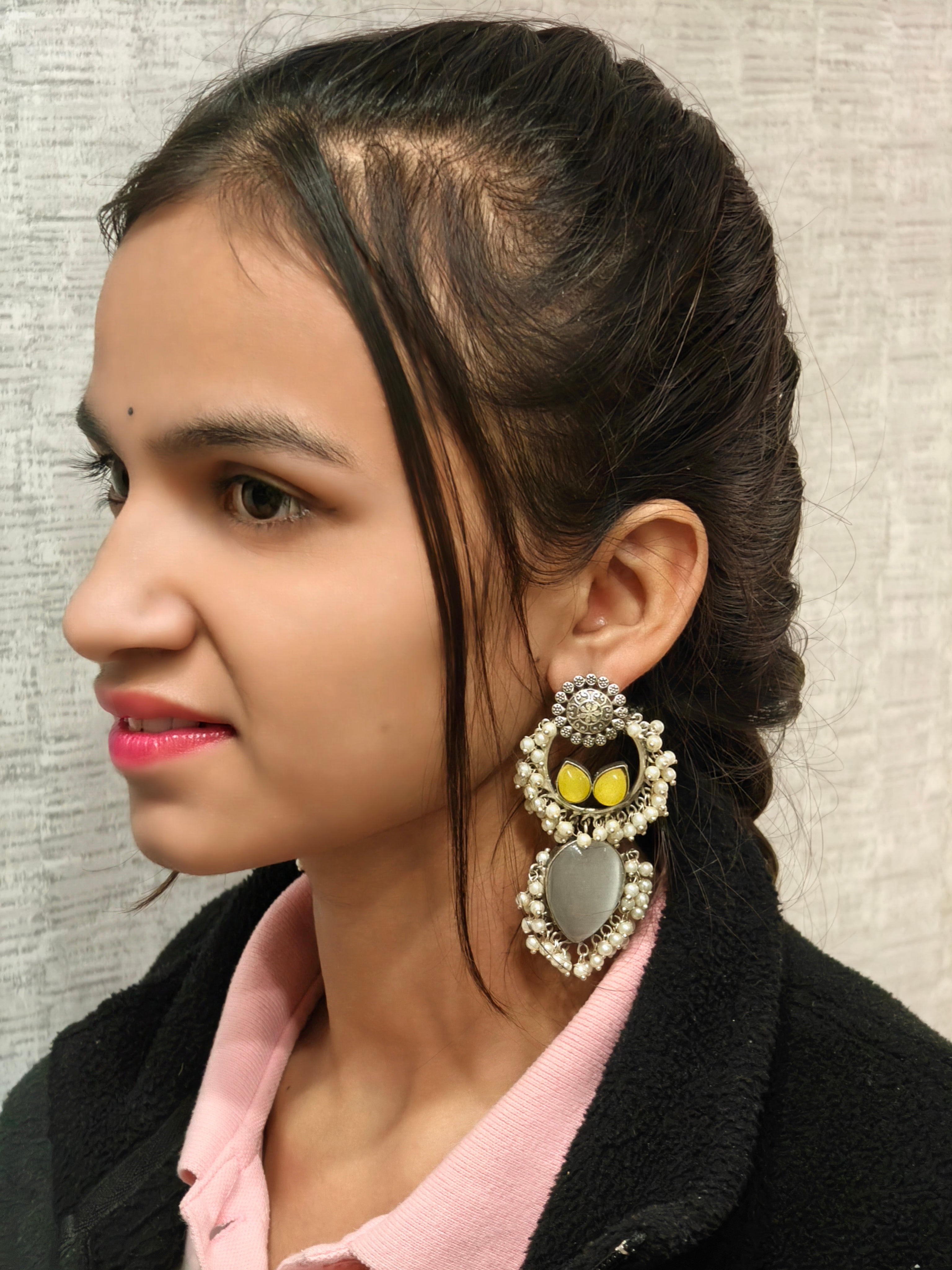 Fashionable Dangler 012153