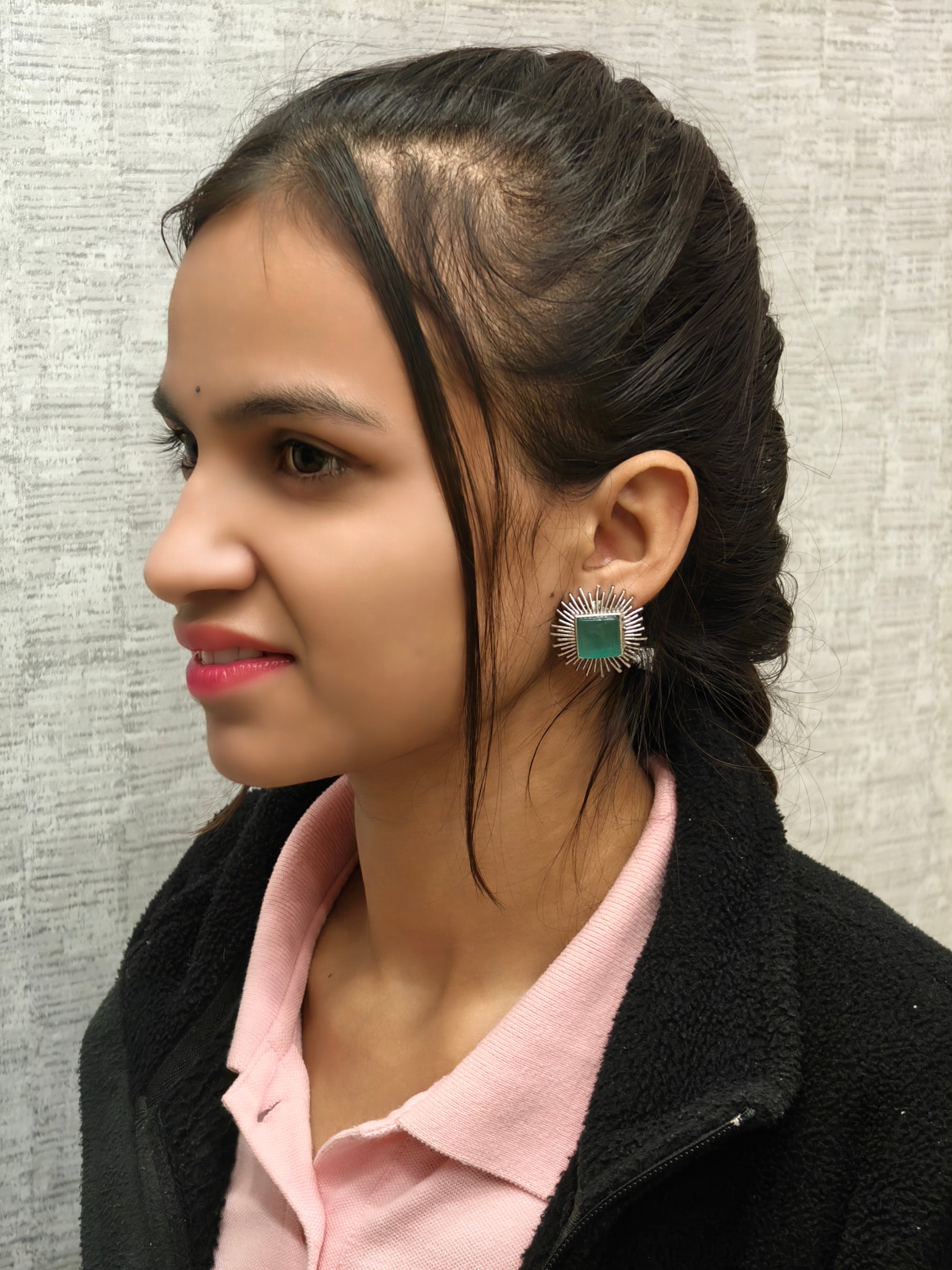 Fashionable Studs 012150