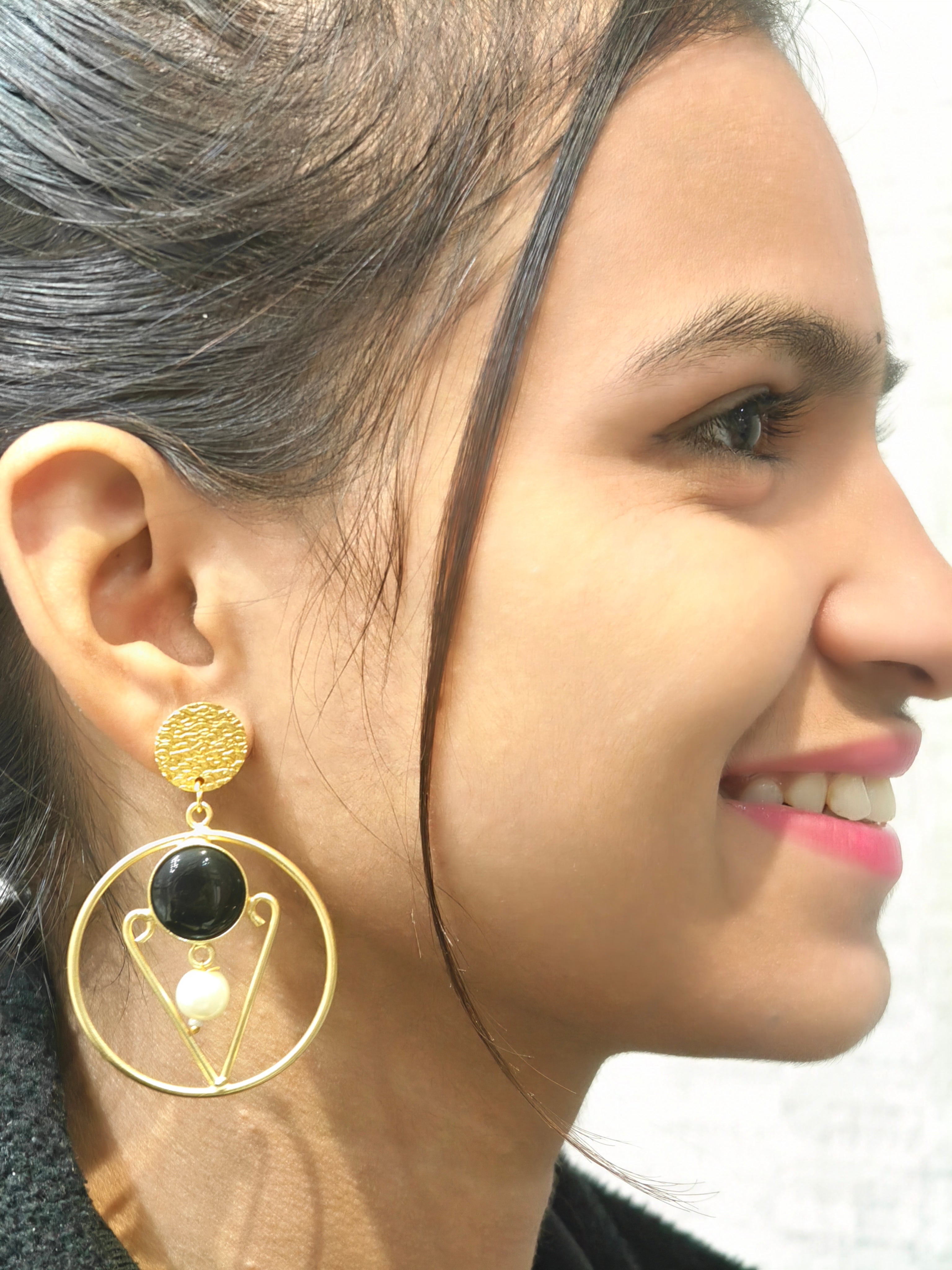 Fashionable Dangler 012034