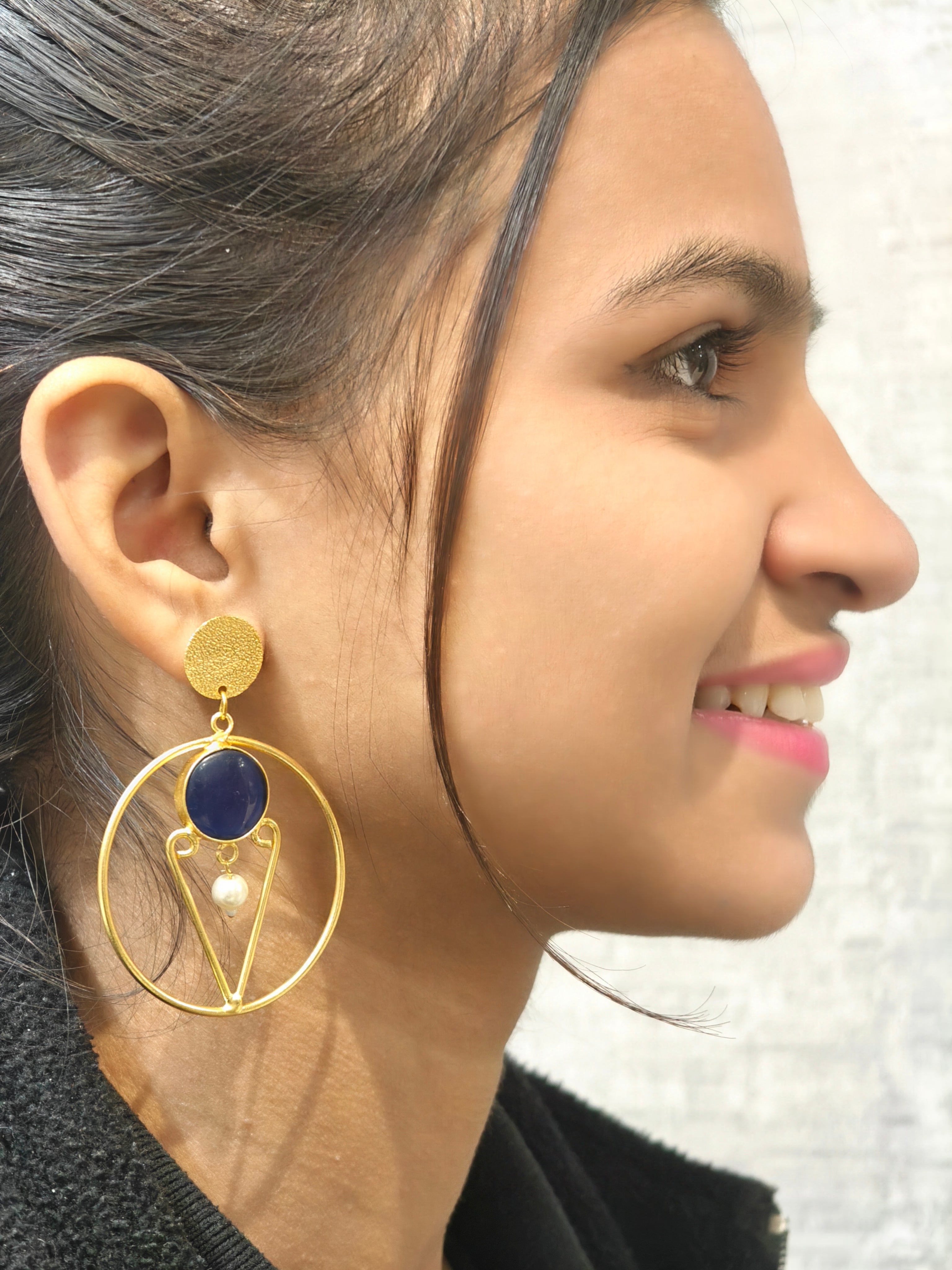 Fashionable Dangler 012034