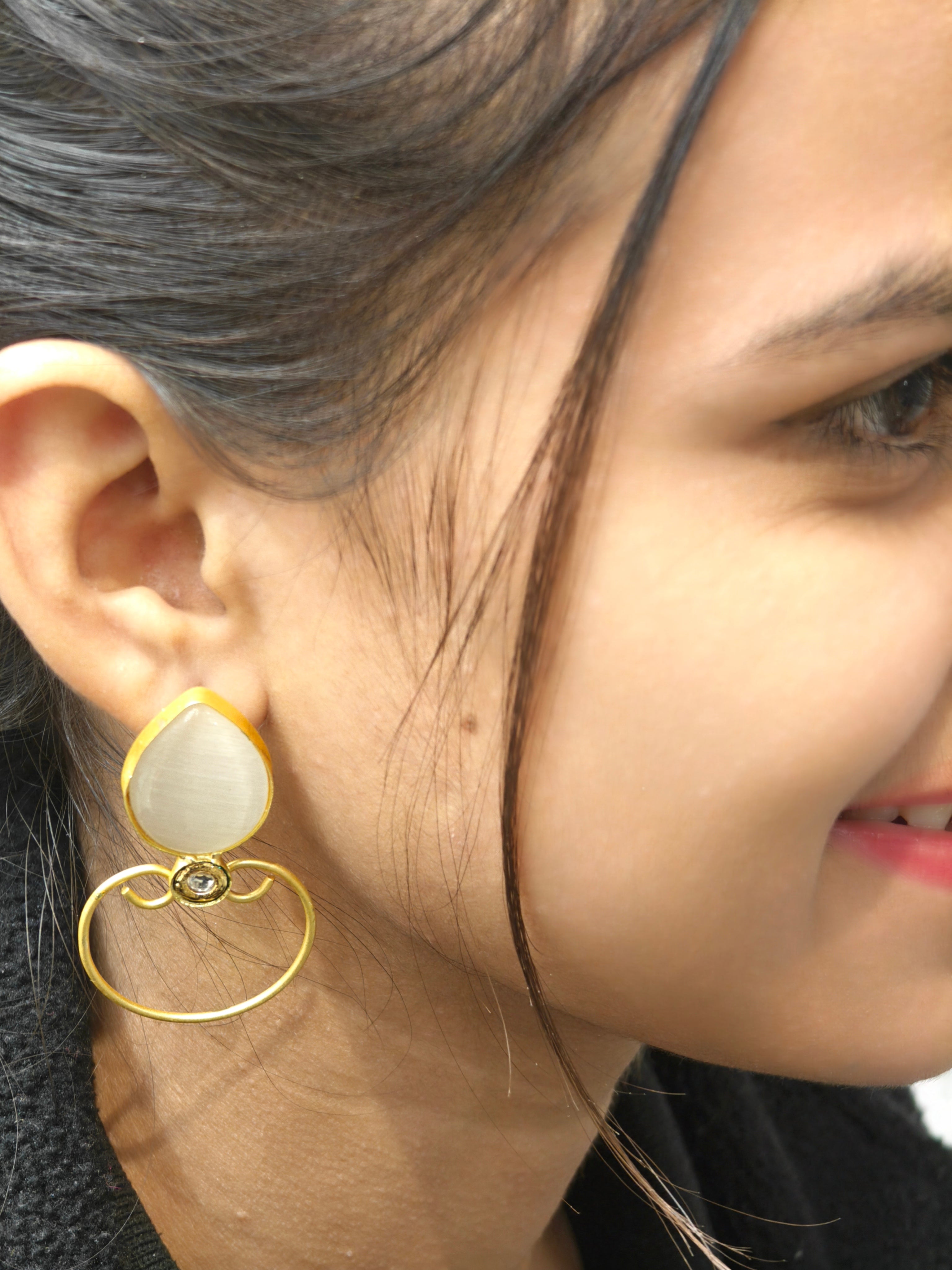 Fashionable Dangler 012012