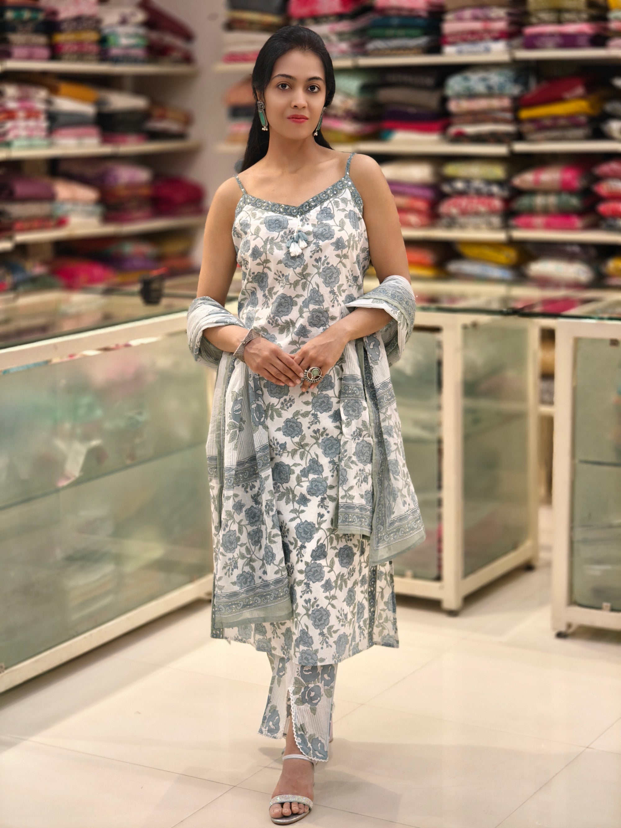 Pure Cotton Spaghetti Kurti Pant Dupatta Set! 012740