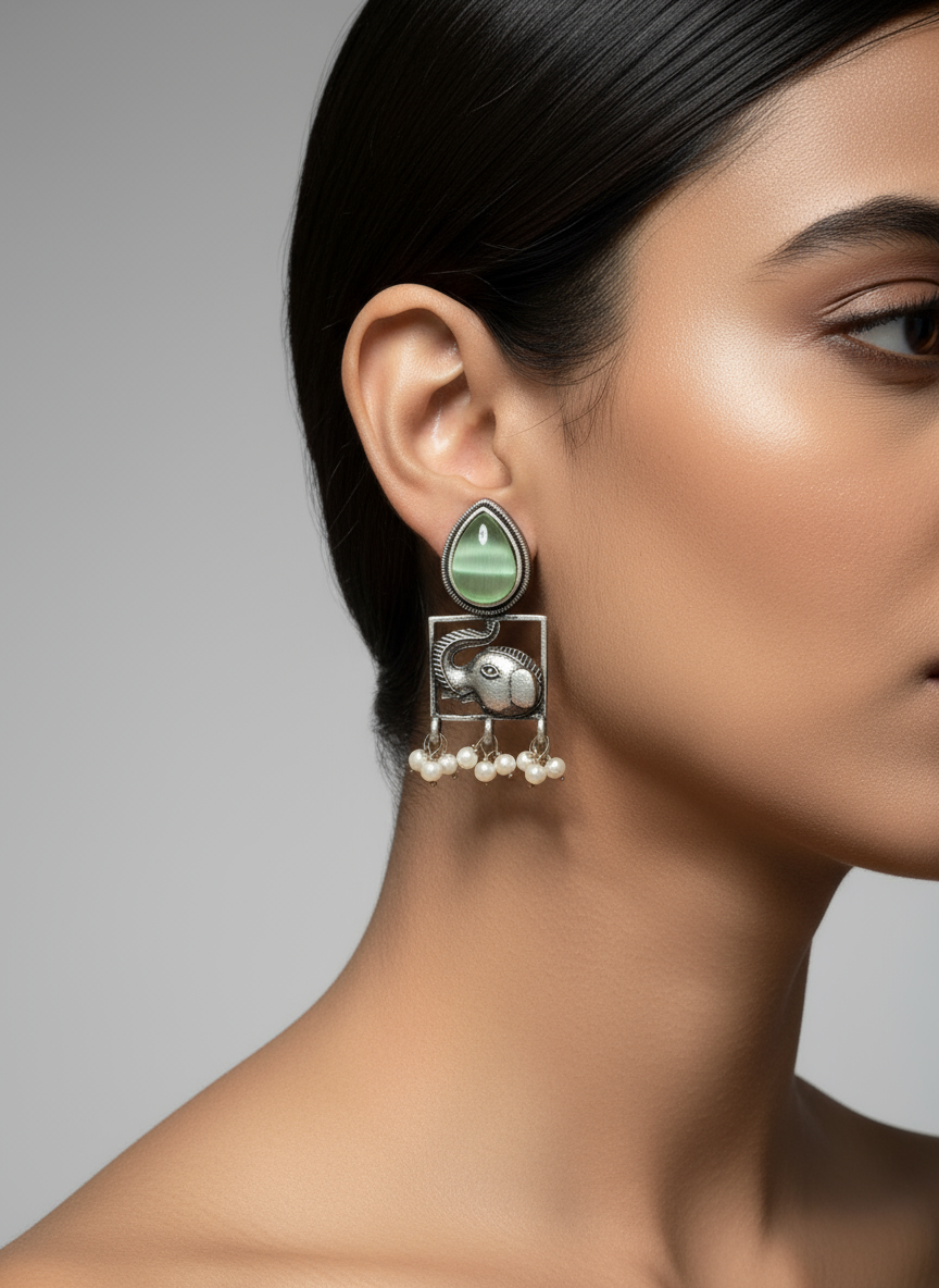 Fashionable Dangler 014319