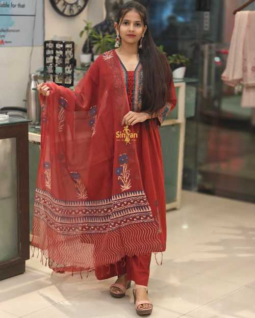 A-Line Front Wrinkle Kurti Pant Dupatta Set 014417