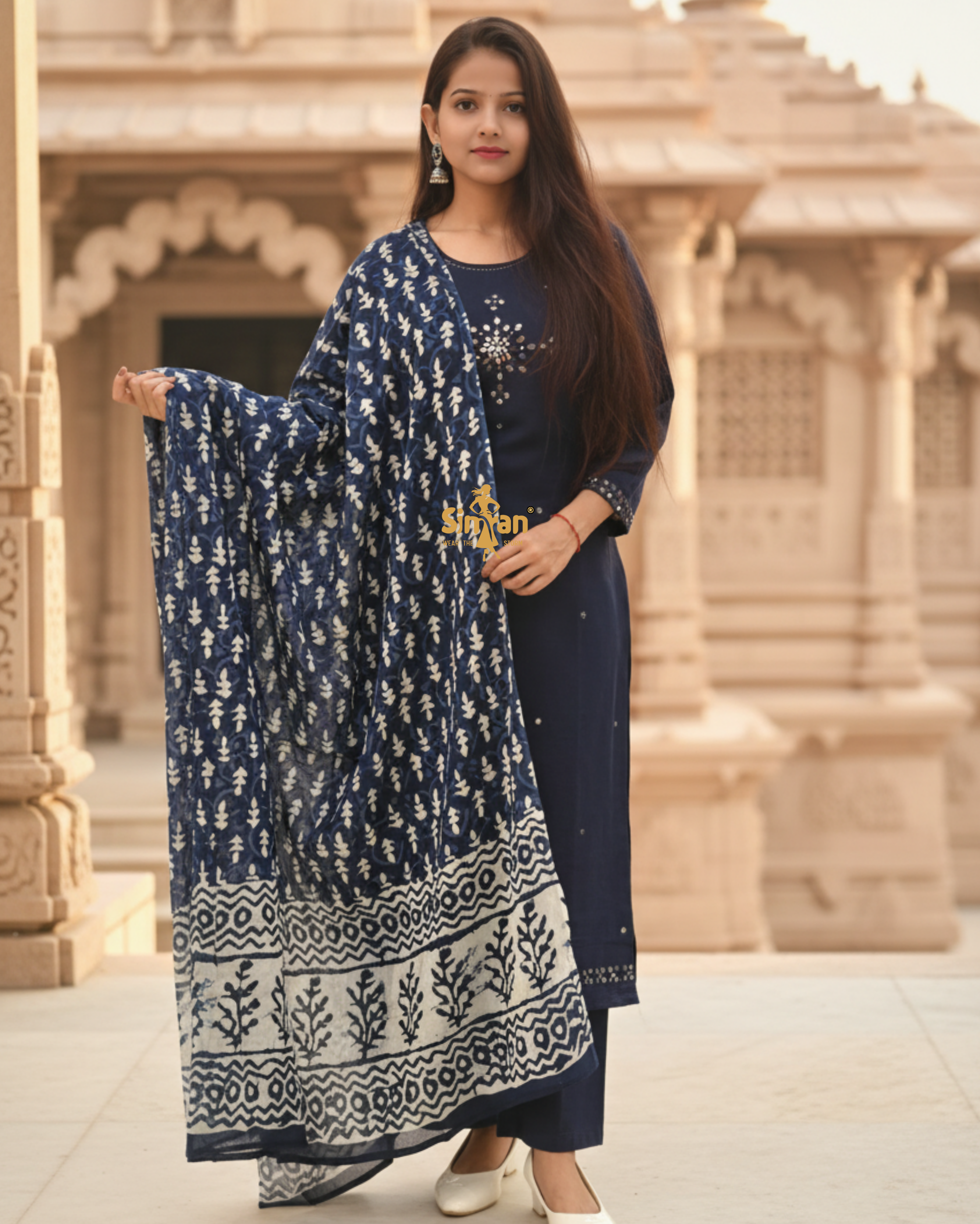 Kurti Pant Dupatta Set 014735