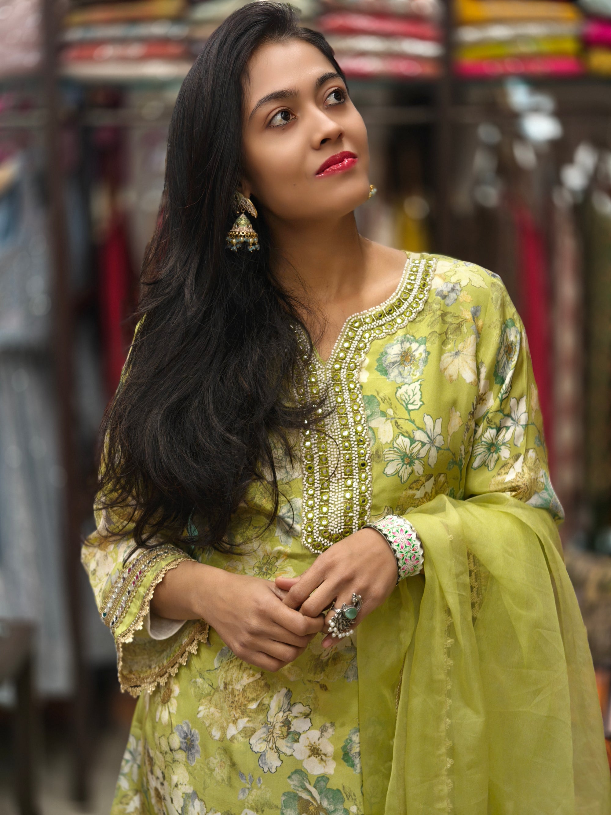 Silk Mid-Length Top with plazo 012409